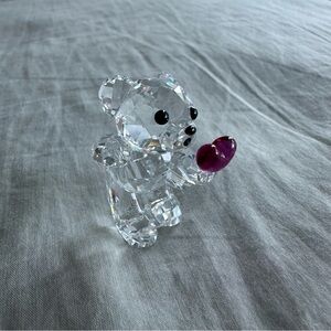 NWT Retired Swarovski Kris Bear - Blowing Kisses